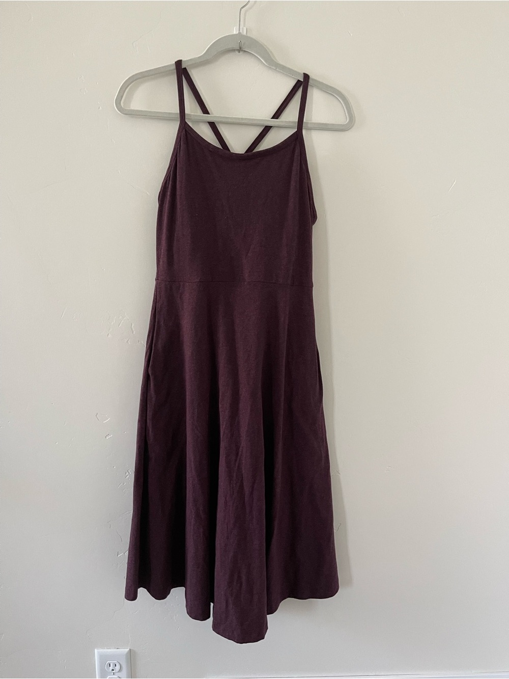 Pact Fit and Flare Women's Strappy Midi Dress in Deep Plum Large